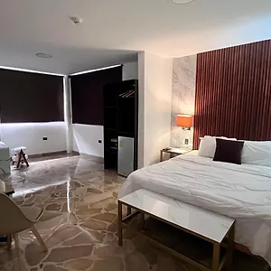 Otel Varadero Internacional, Guayaquil